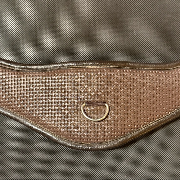 Total Saddle Fit Synthetic Girth 52” - Picture 4 of 6